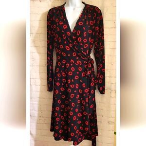 Vintage Pristine 80's Vicky Tiel Black/Red Lip Print Jersey Wrap Dress Small/4/6